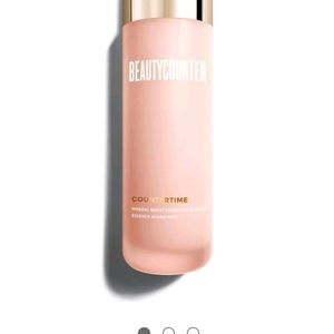 Beautycounter Hydrating Essence